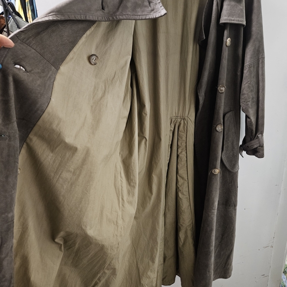 Sawyer Of NAPA Leather Women's Brown/Gray Trench Coat - Picture 2 of 8